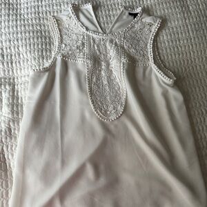 Halogen Ivory Lace Detail Sleeveless Blouse